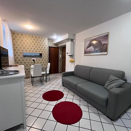 Glow G Apartment Болзано Екстериор снимка