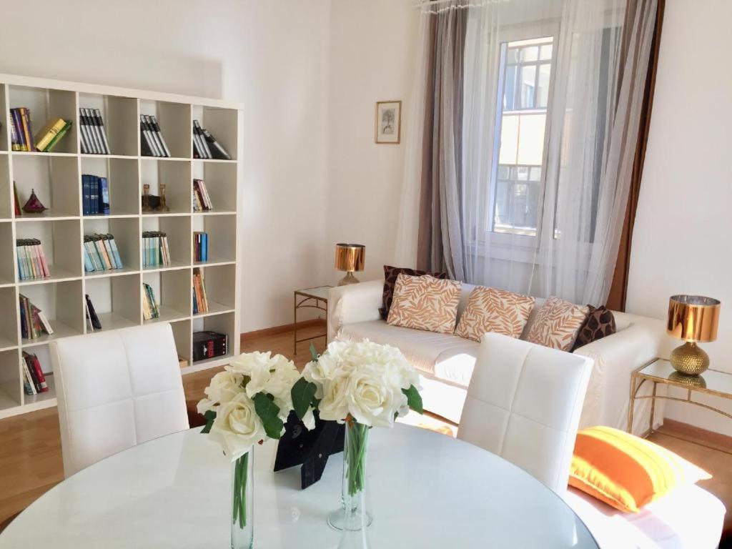 Glow G Apartment Болзано Екстериор снимка