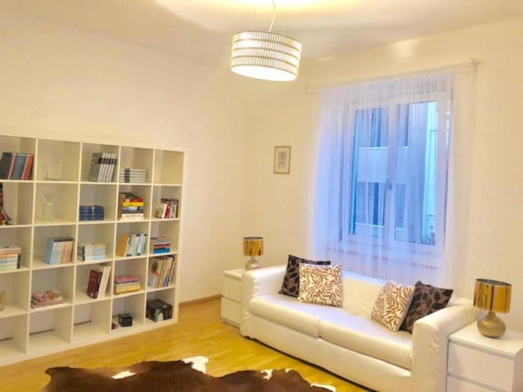 Glow G Apartment Болзано Екстериор снимка