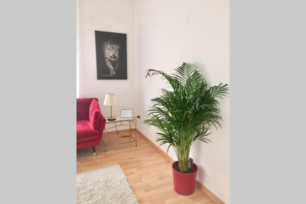 Glow G Apartment Болзано Екстериор снимка