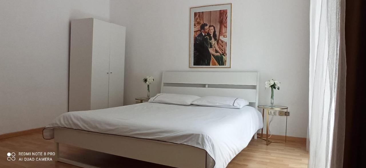 Glow G Apartment Болзано Екстериор снимка